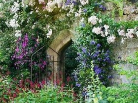 Decoration English garden