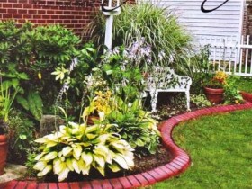 7 the original examples of creating a border for flower beds with their hands