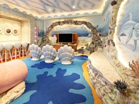 Креативная детская комната для девочки в морском стиле