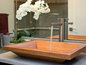 Wooden sink