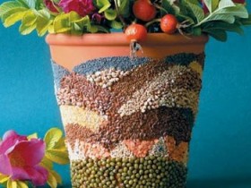 Decoration pots for flowers and kaslo in crackle technique, the technique of decoupage, mosaic, the patina and sisal + 52 photo decor ideas