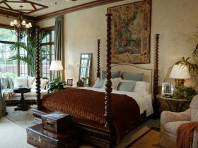 Кровать в стиле готика