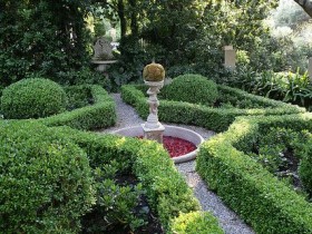 Luxury in the Italian garden