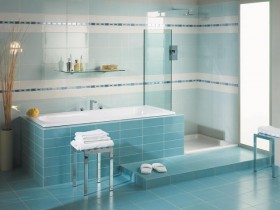 Ванна кімната з елементами морського стилю