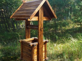 Traditional Russian well