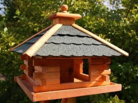 Homemade wooden bird feeder