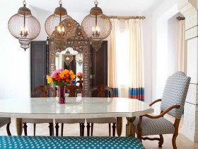 Dining room in Moroccan style