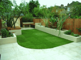 Compact garden design in minimalist style