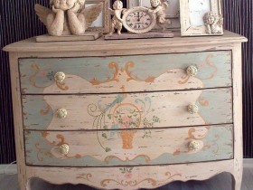 A chest of drawers in Provence style