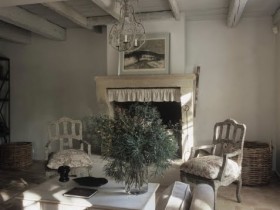 Tirik fireplace Provence bilan xona 