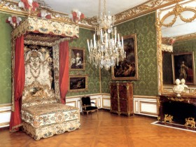 Home interior in the Rococo style