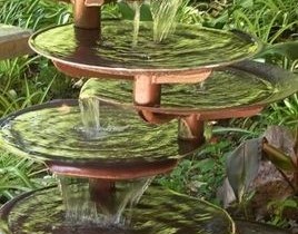 Дизайн садового фонтана
