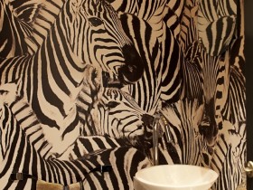 Safari design bathroom
