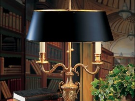The lamp in the classical style