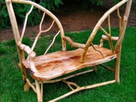 Подвійний садовий стілець