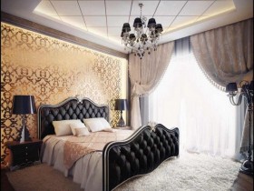 Кровать барокко в спальне