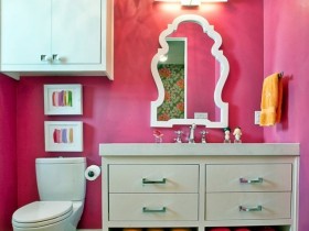 Ванная комната розового цвета