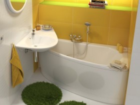 Интерьер маленькой ванной комнаты в желтом цвете