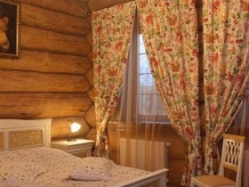 Маленькая комната в русском стиле