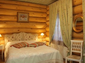 Красивая спальня в русском стиле