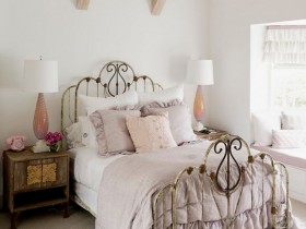 Белая спальня в стиле шебби шик