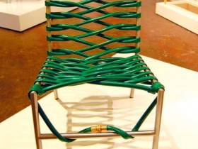 Садовый стул из шланга