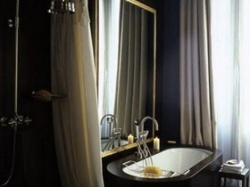 Интерьер ванной комнаты темного цвета